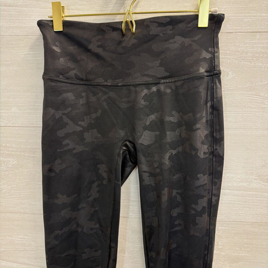 Spanx Black Camo Print Leggings Medium