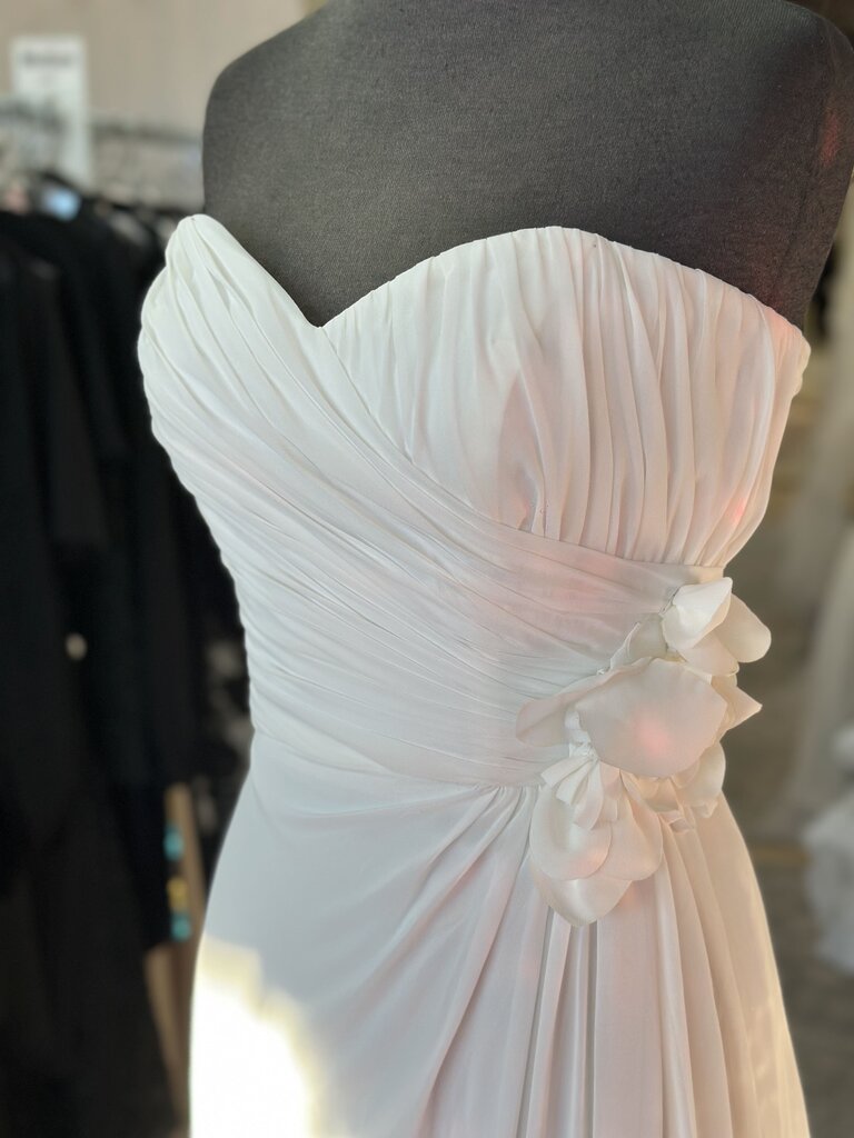 Andrew Adela Ivory Strapless Chiffon Bridal Gown 6