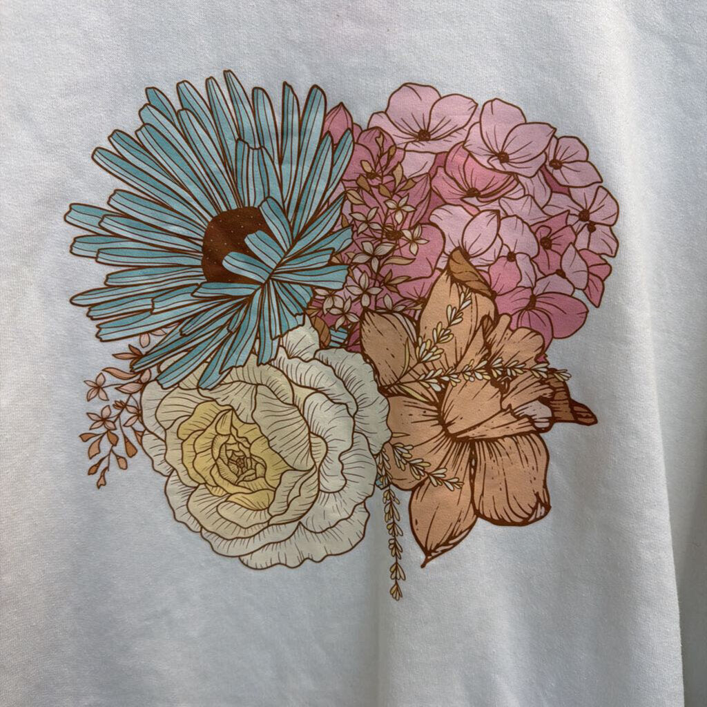 Gildan White/ Multi Flower Graphic Pullover Extra Large