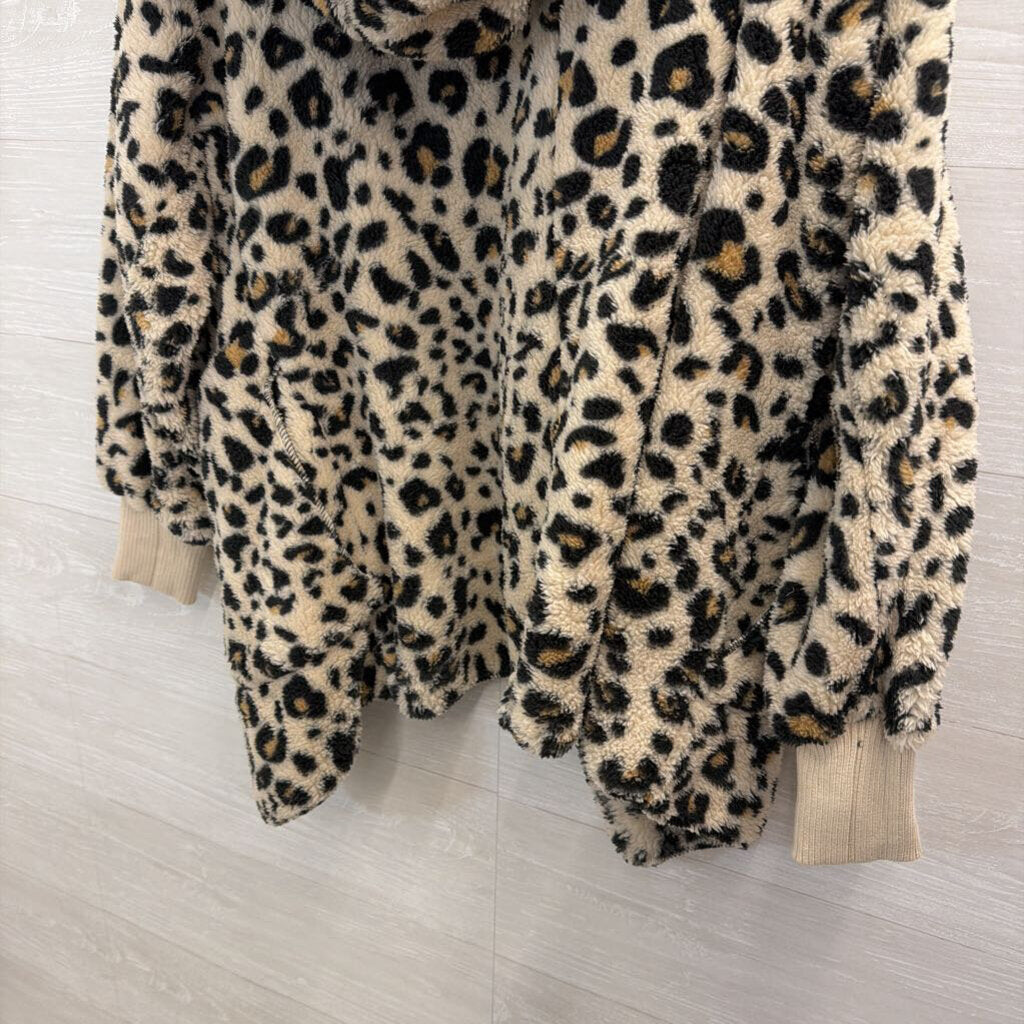Hem and Thread Soft Fuzzy Leopard Print Open Front Hooded Jacket One Size
