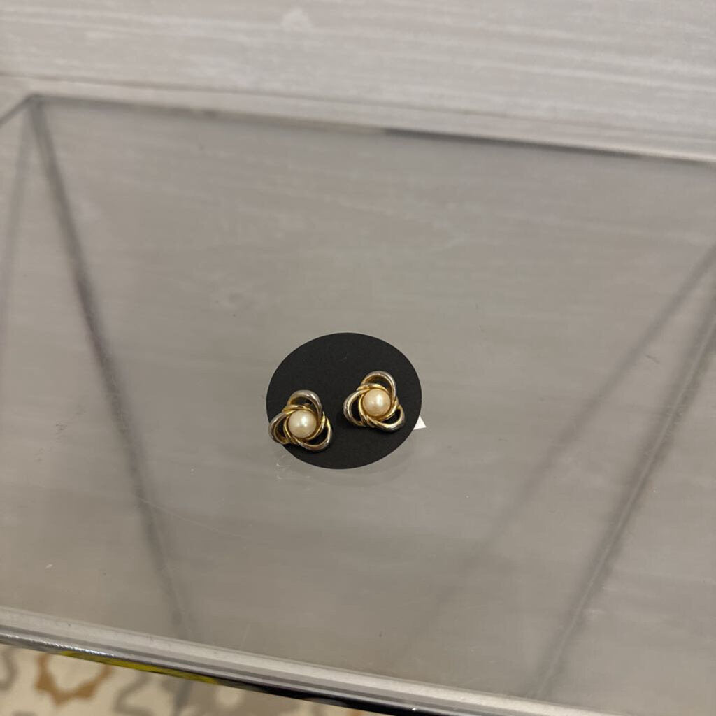 Triple Knot With Pearl Earrings