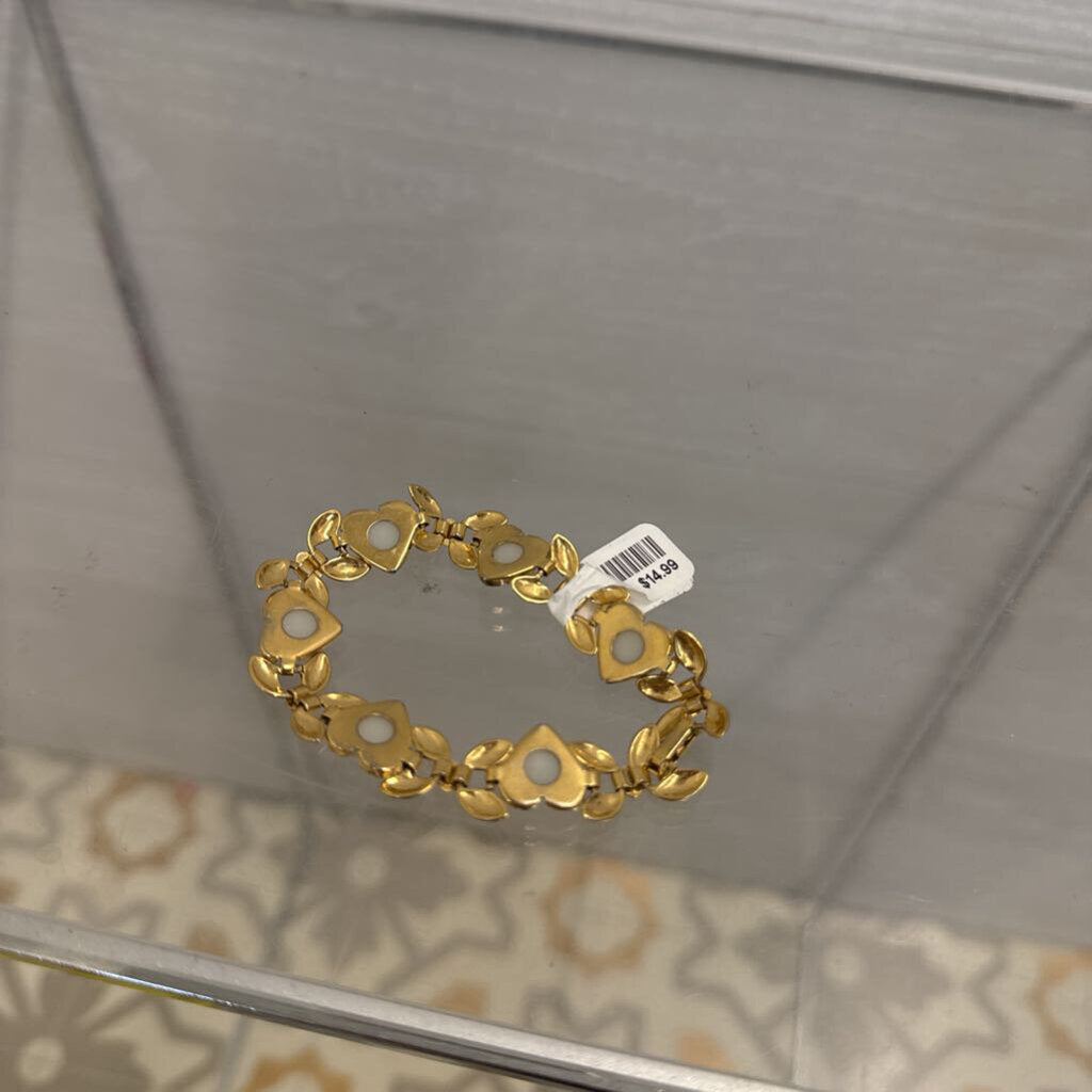 Heart Shaped Pearl Clasp Bracelet