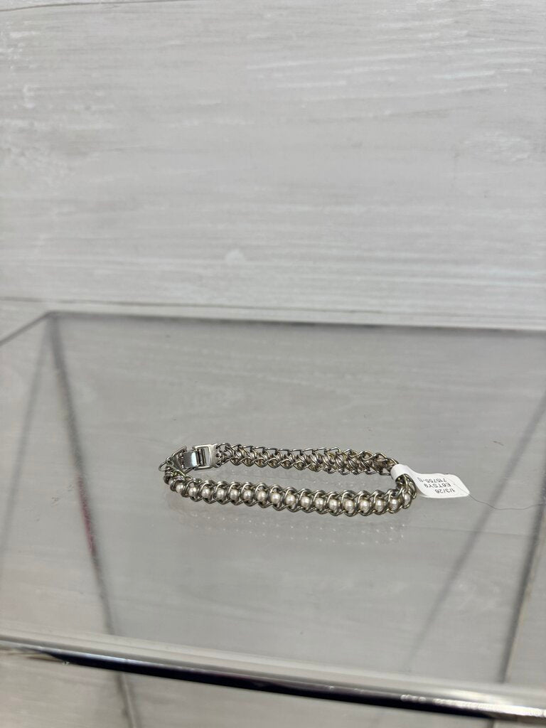 Silver and Pearl Clasp Bracelet