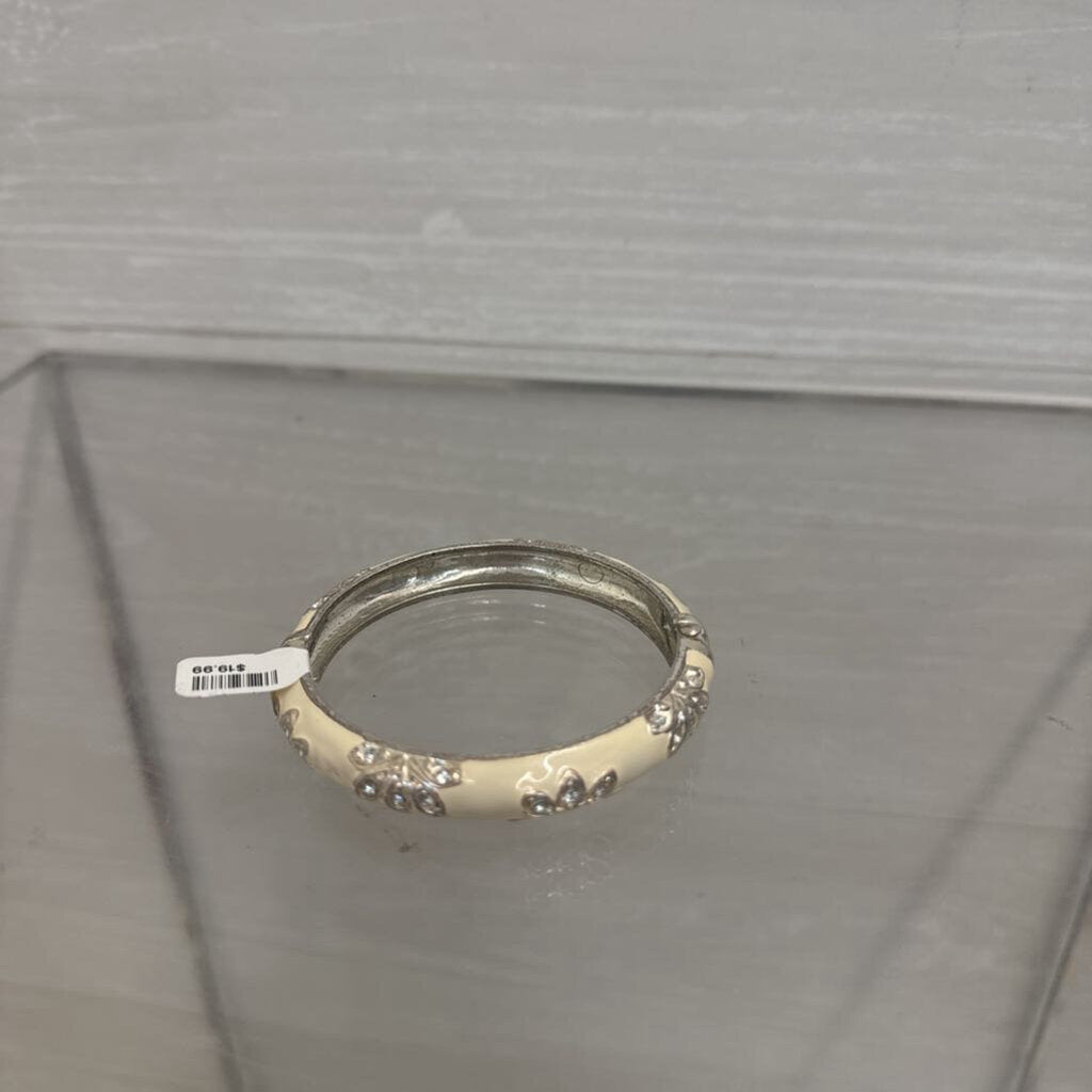 Vintage Silver Tone Floral Rhinestone Bangle