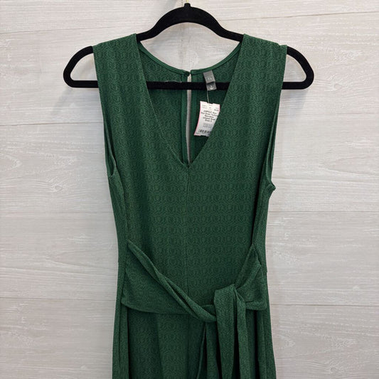 Alya Green Textured Sleeveless Jumpsuit Small