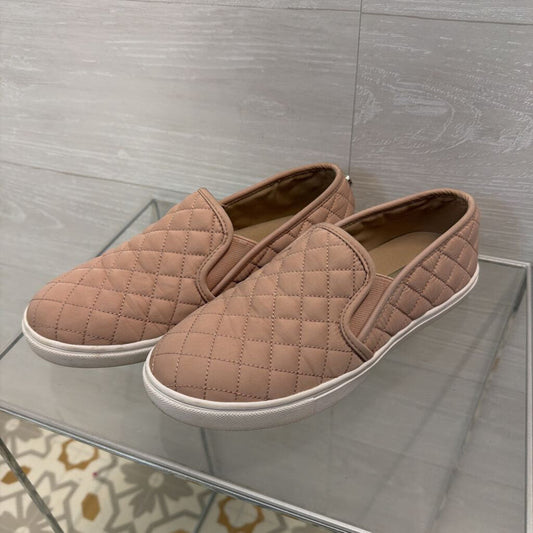 Steve Madden Pink Ecentrcq Quilted Slip On Sneakers 8.5