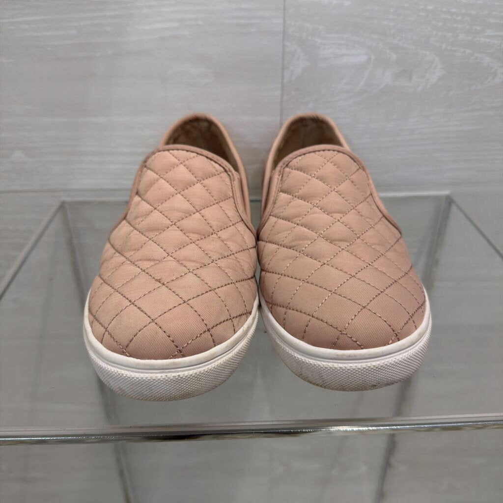 Steve Madden Pink Ecentrcq Quilted Slip On Sneakers 8.5