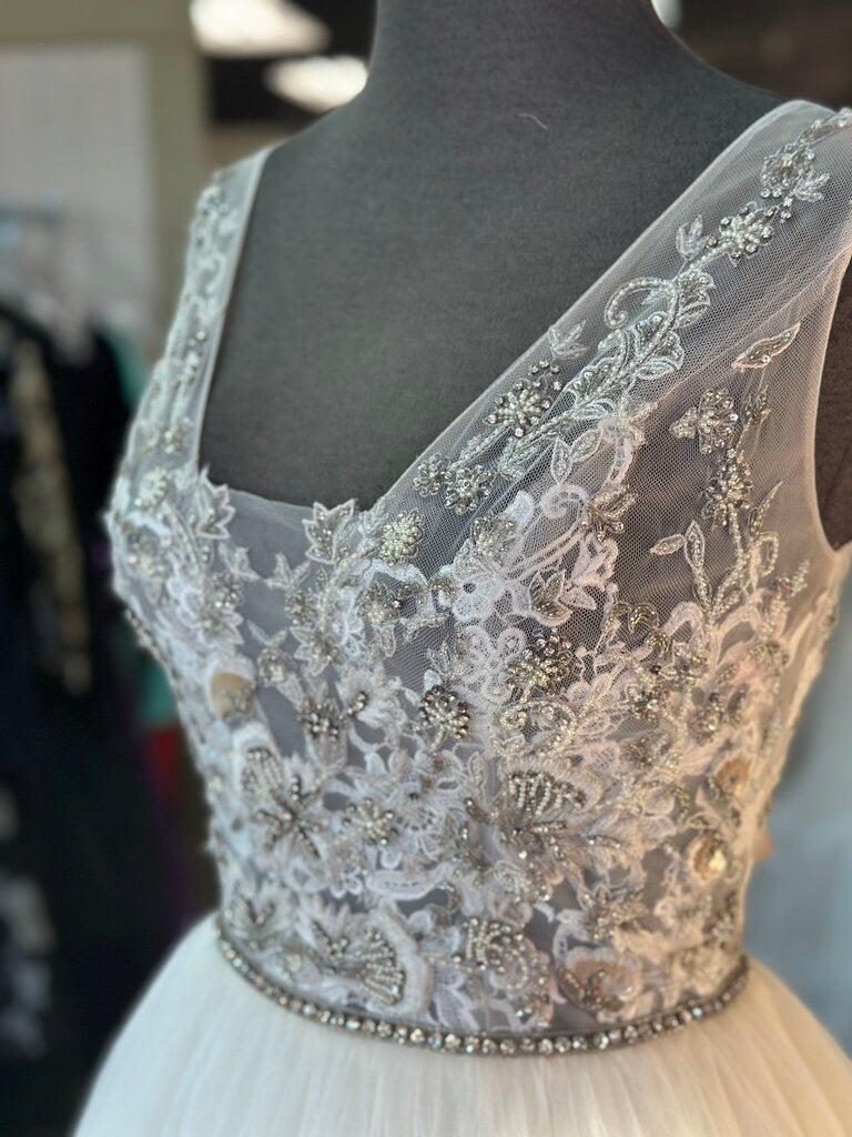 Enzoani Ivory/ Silver Beaded Top Tulle Skirt Bridal Gown 10