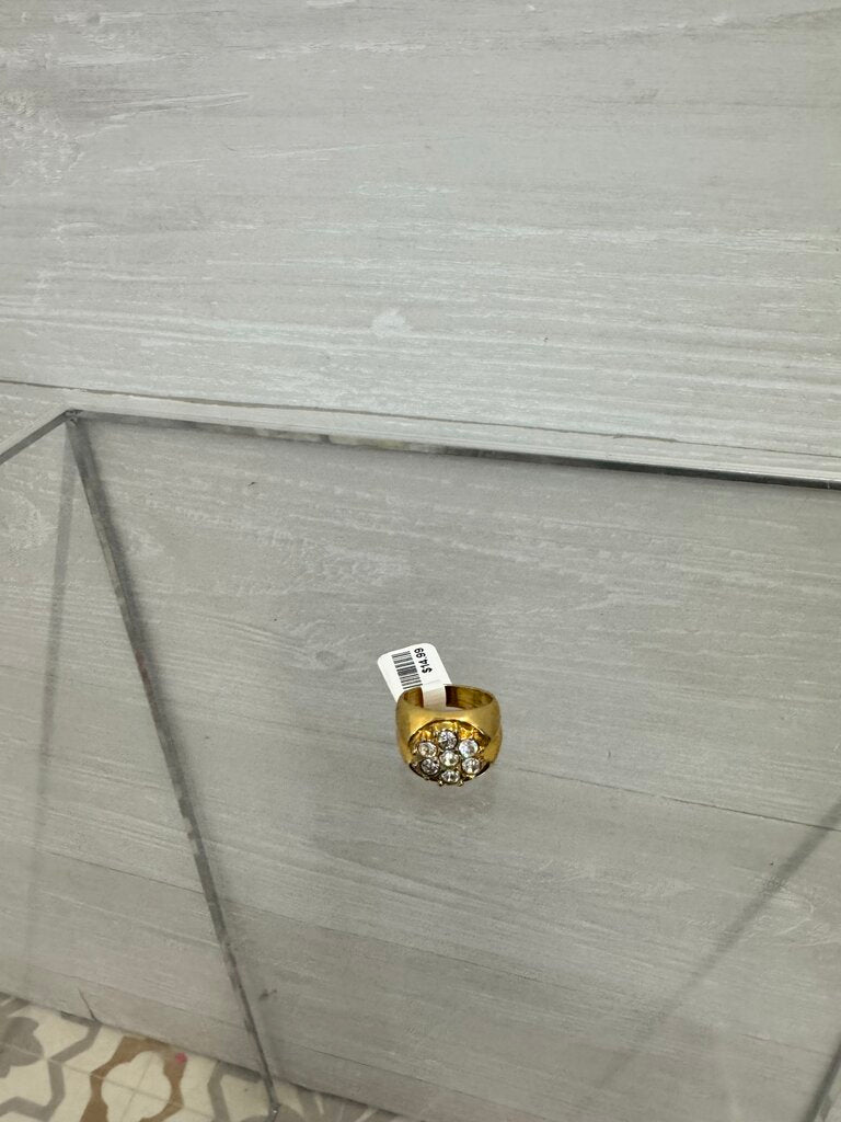 Vintage Rhinestone Gold Costume Ring Size 6.5