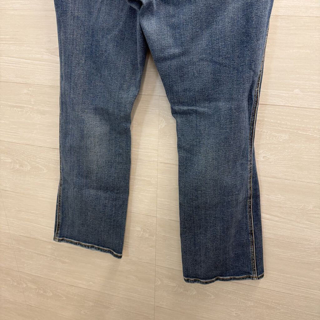 Judy Blue Medium Wash Bootcut Jeans 16W