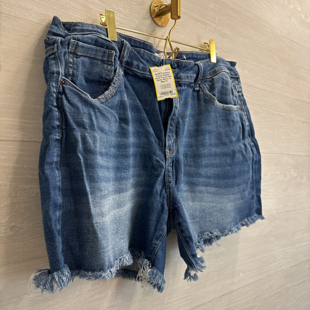 Zenana Medium Wash Frayed Hem Denim Shorts 1X