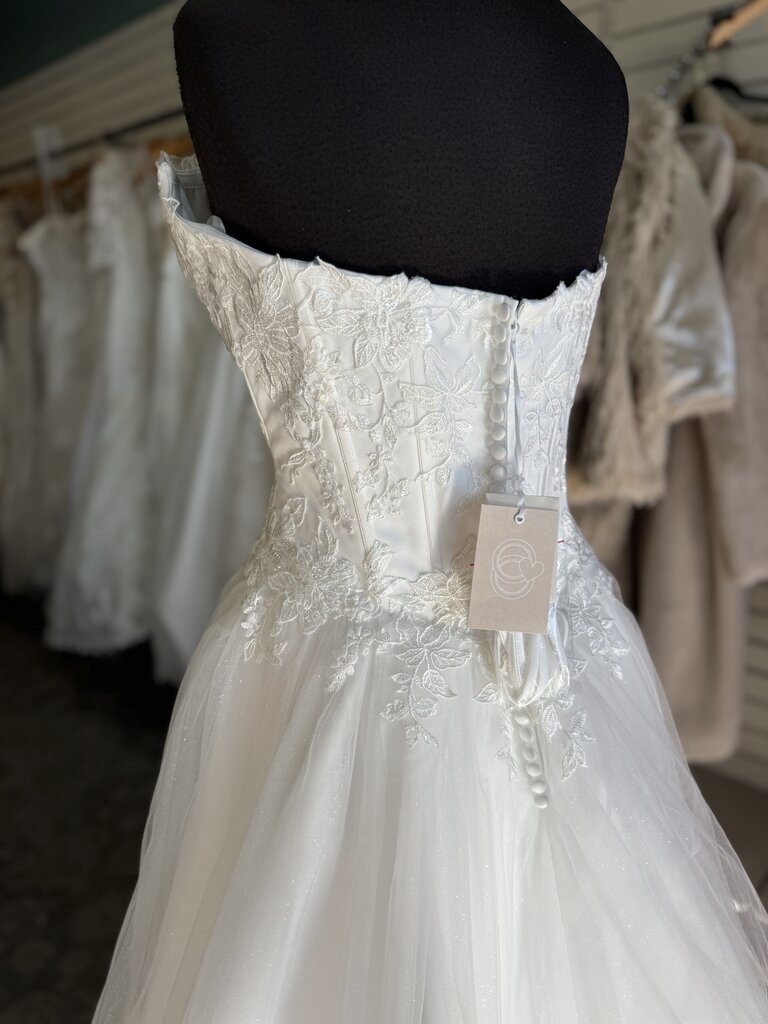 Justin Alexander Sweetheart 20064 Strapless Wedding Gown 12