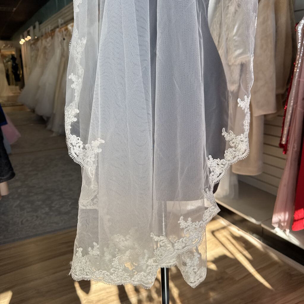 Mantilla Lace Veil
