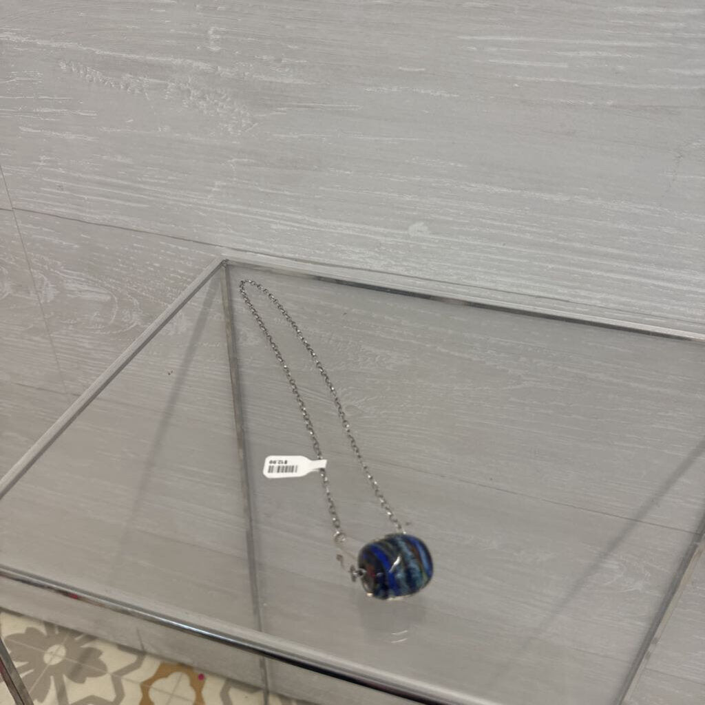 Swirled Glass Necklace