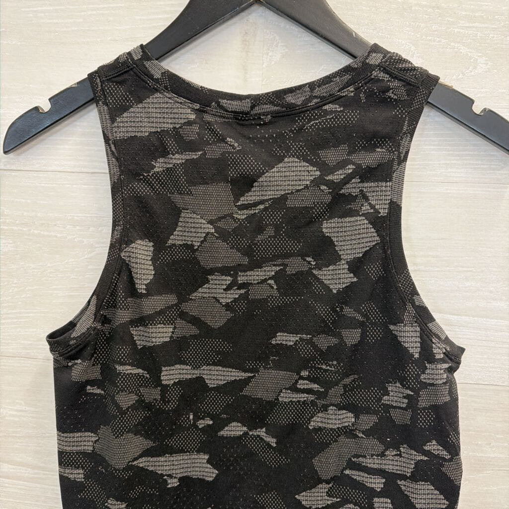 Lululemon Black/ Grey Print Cropped Tank Top Small