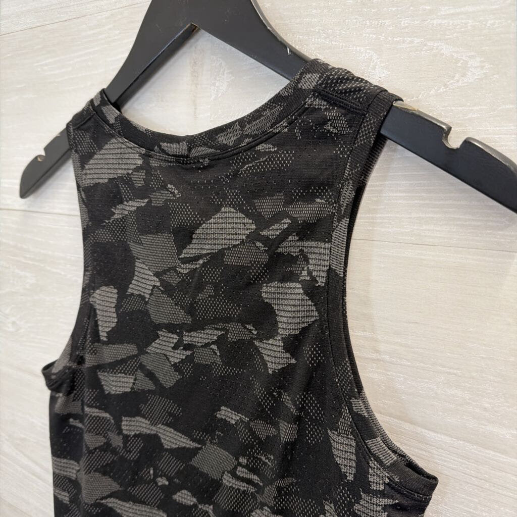 Lululemon Black/ Grey Print Cropped Tank Top Small