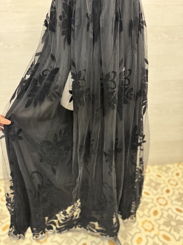 Black Velvet Print Halter Neck Long Formal Dress Small