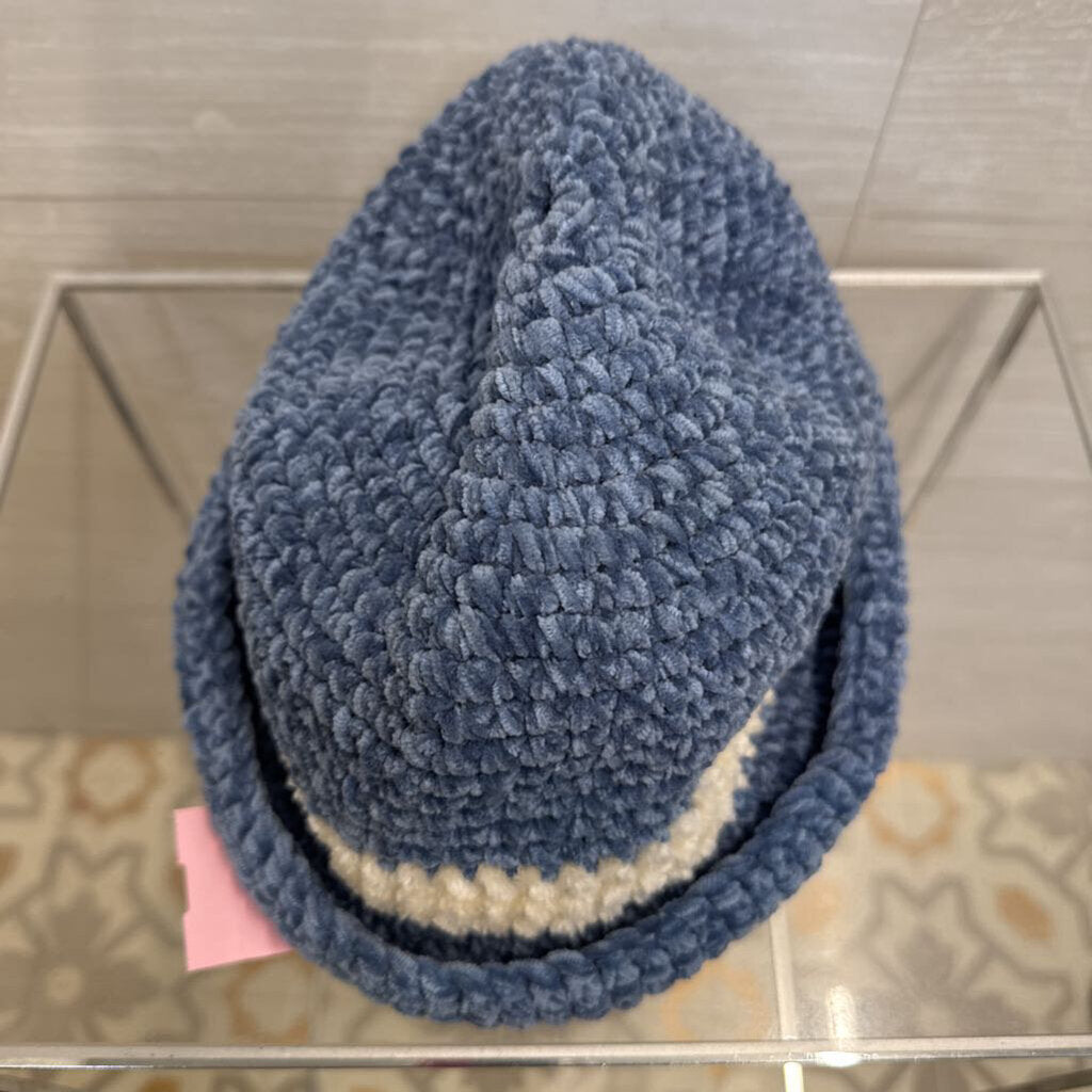 Blue/ White Soft Knit Bow Detail Hat