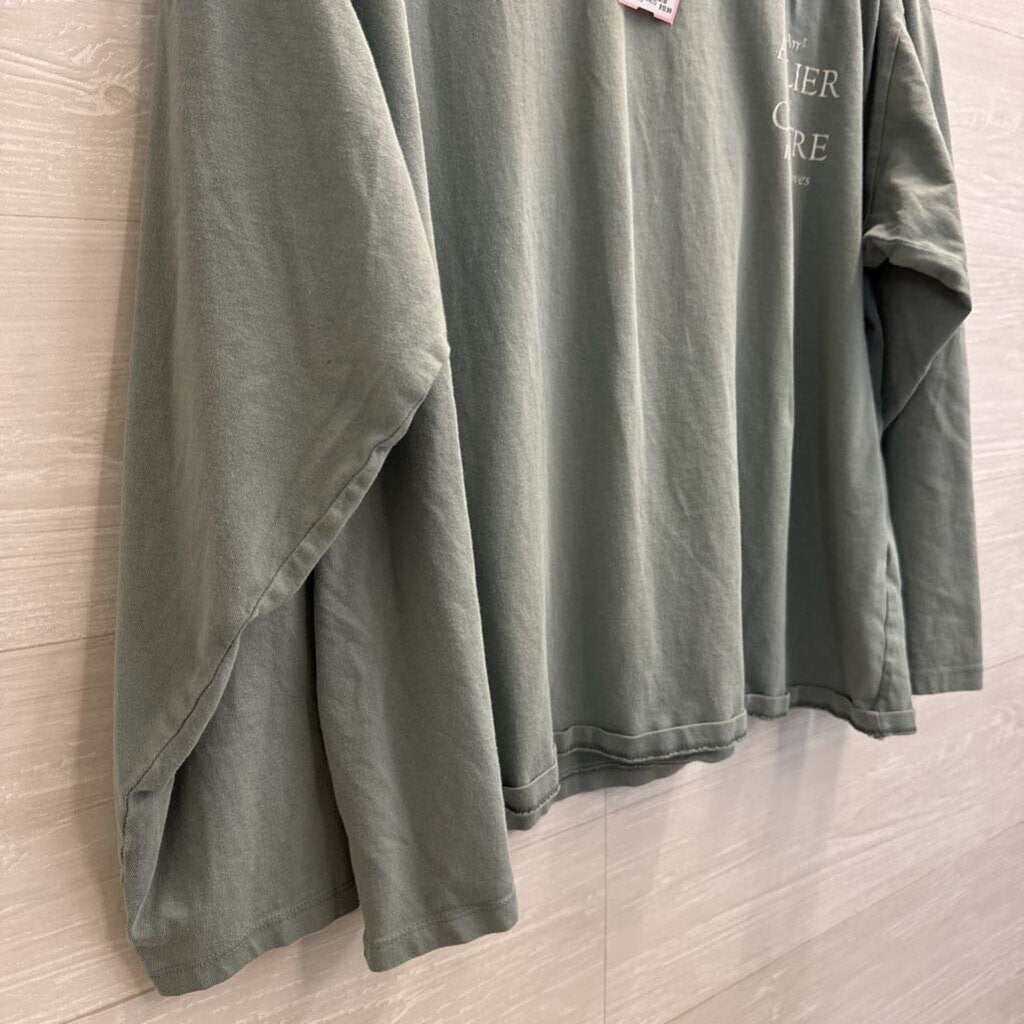 Sage Green Long Sleeve Cropped Atelier Du Centre Graphic Tee Extra Large