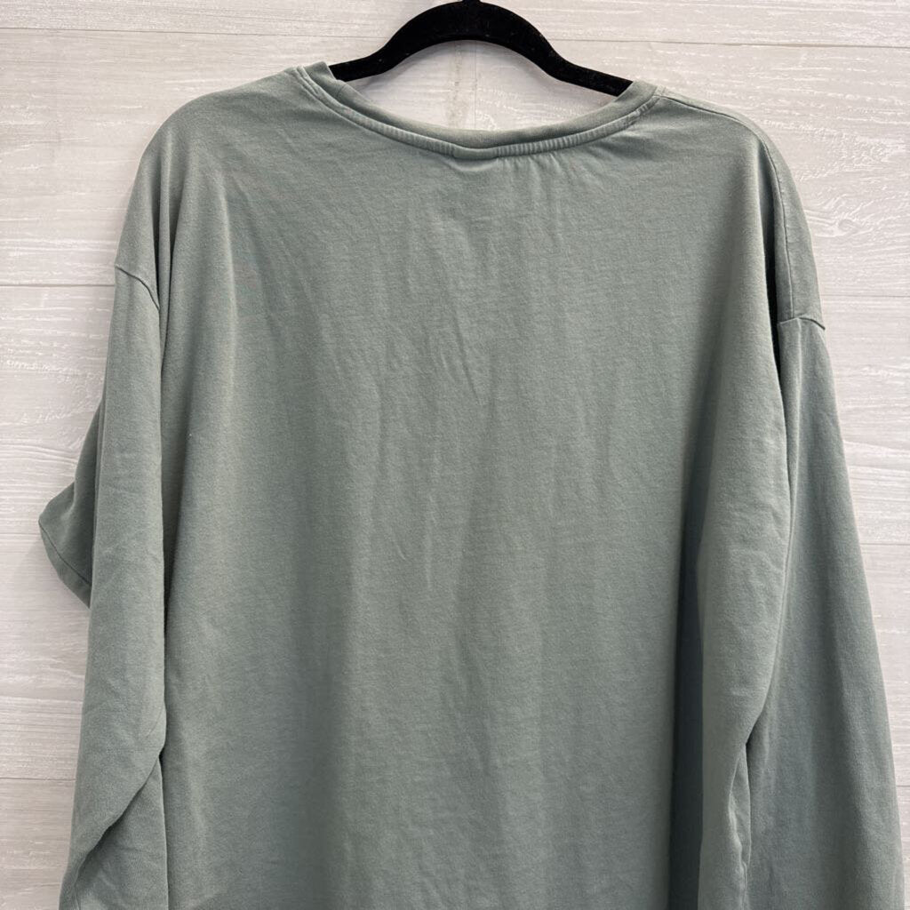 Sage Green Long Sleeve Cropped Atelier Du Centre Graphic Tee Extra Large