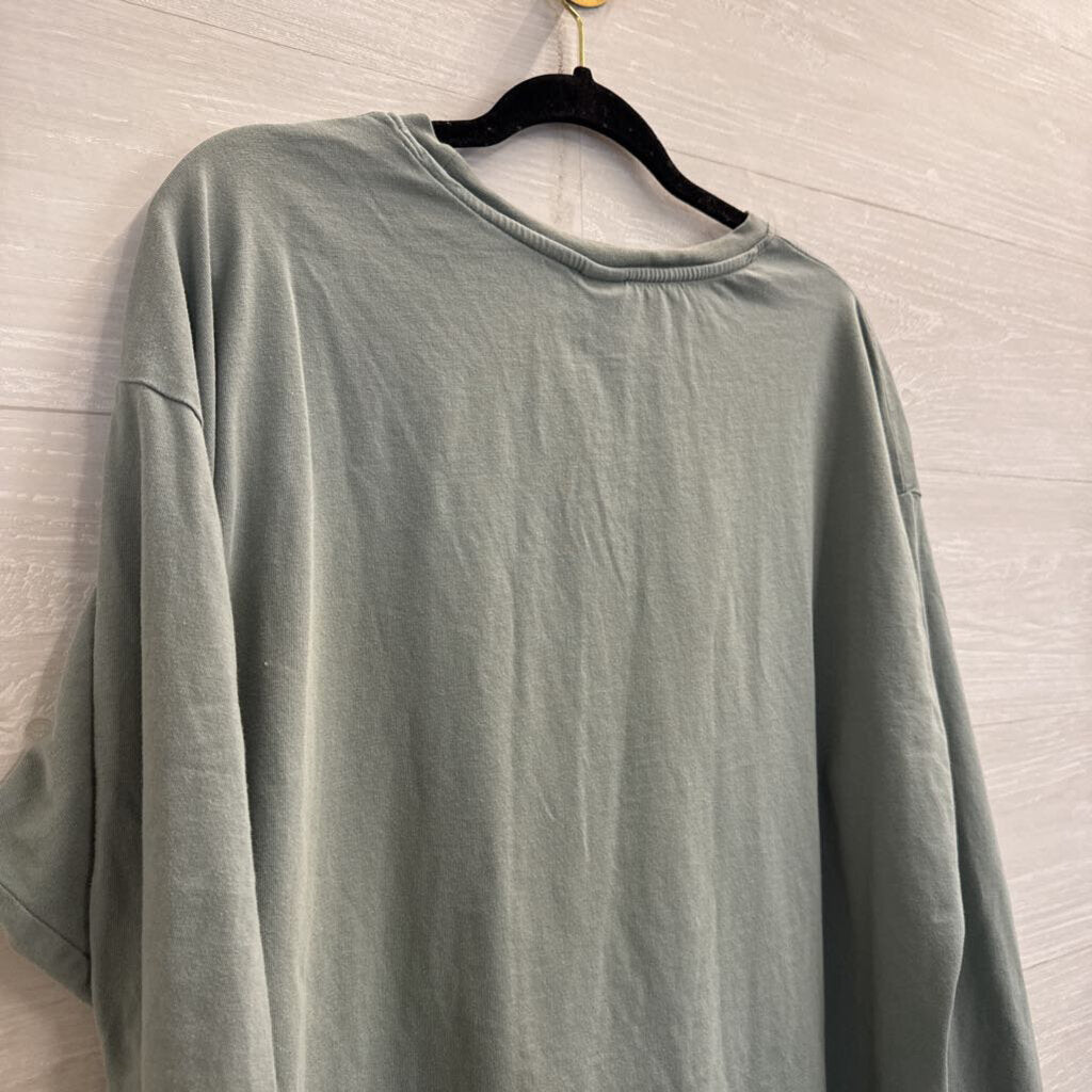 Sage Green Long Sleeve Cropped Atelier Du Centre Graphic Tee Extra Large