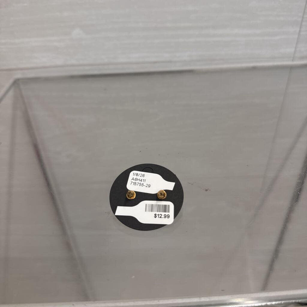 Vintage Small Pearl Earrings