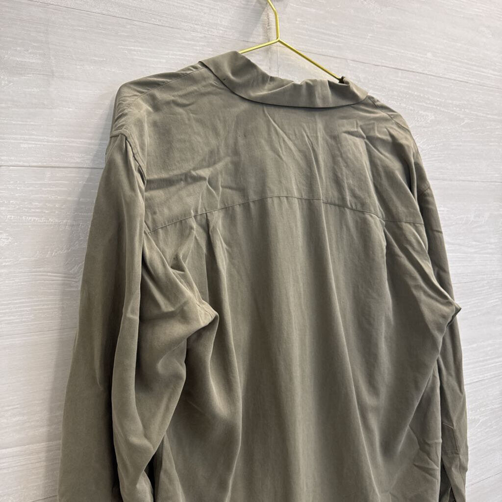 Vintage Tanner Green 100% Silk Long Sleeve Button Down Top 10