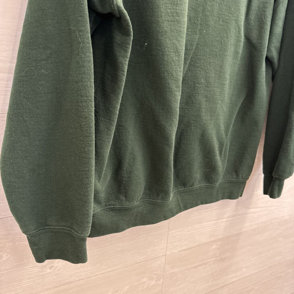 Green/ White Pop Pop Graphic Crewneck Long Sleeve Pullover Large