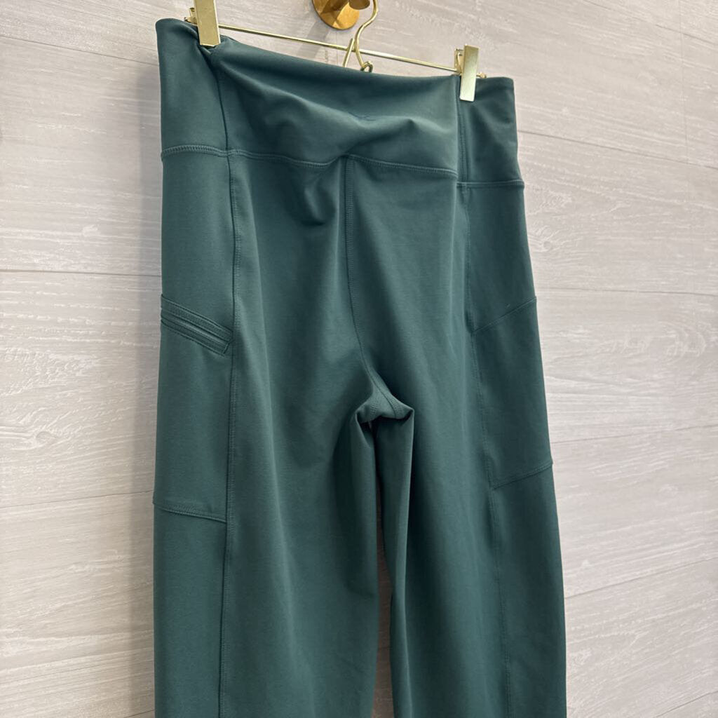 Eddie Bauer Green Leggings Medium