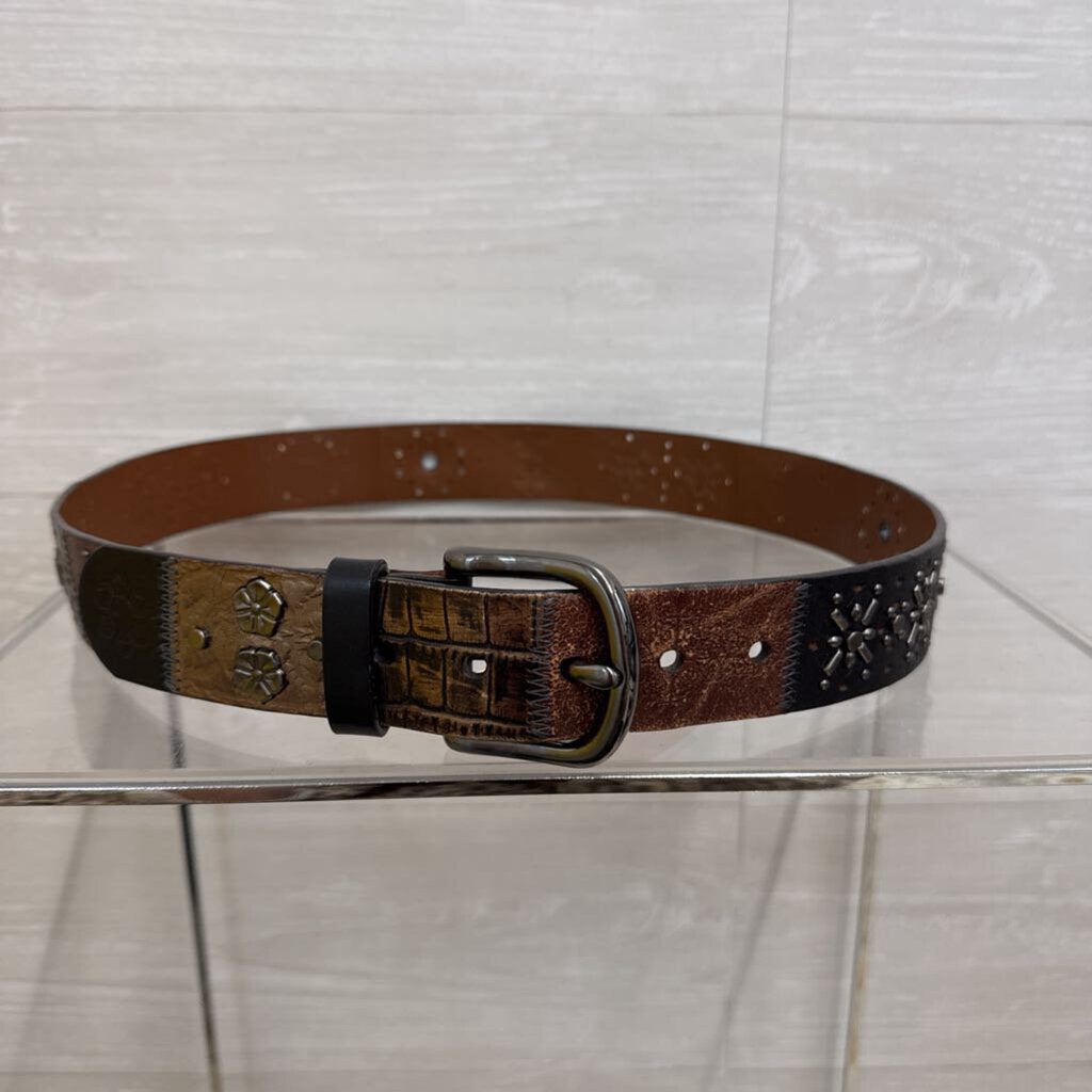Fossil Brown Studded Leather Belt Medium
