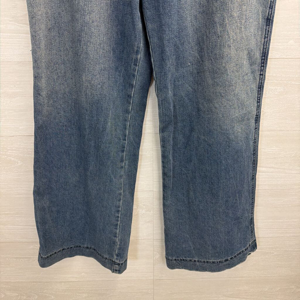 House of Harlow Wide Leg Jeans 30