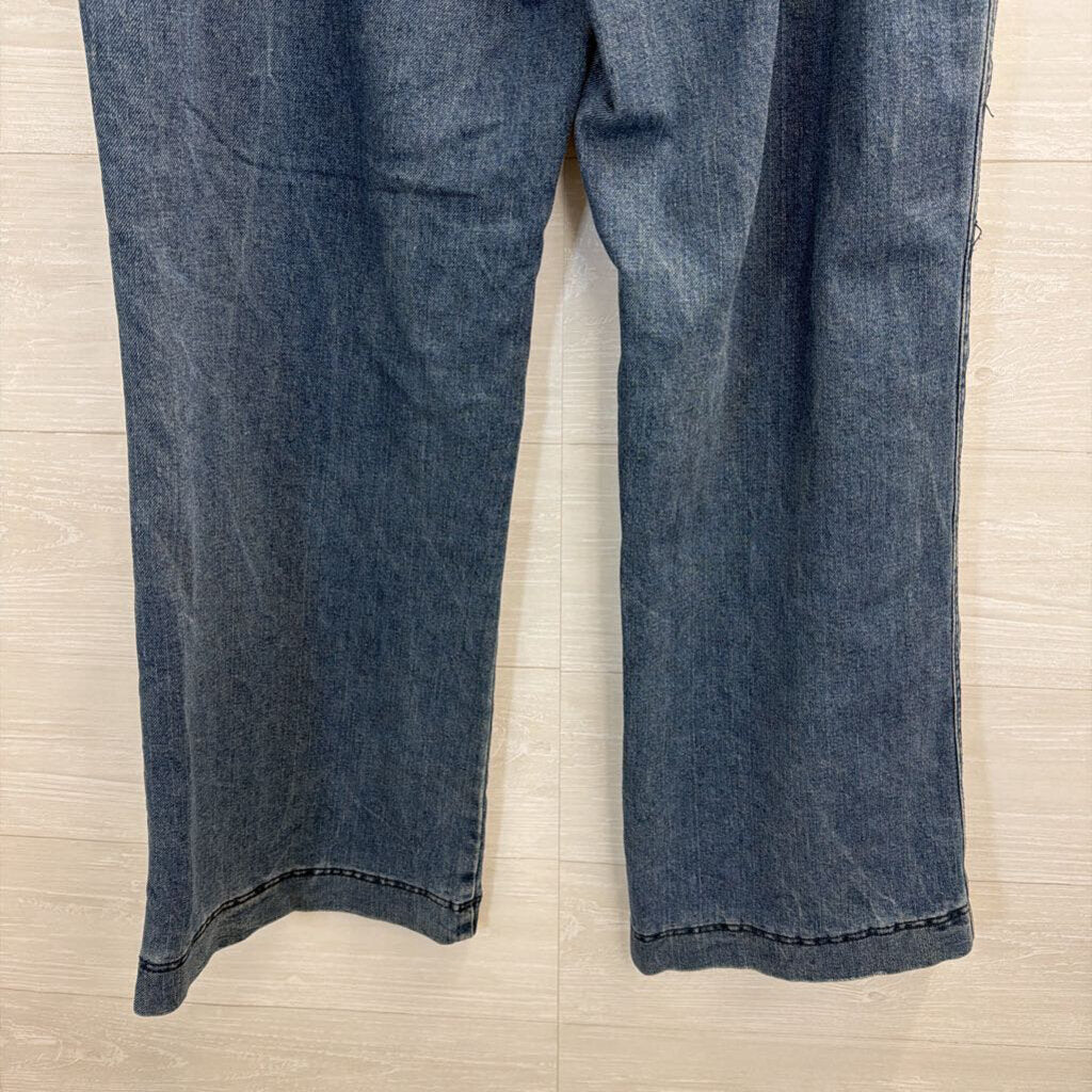 House of Harlow Wide Leg Jeans 30