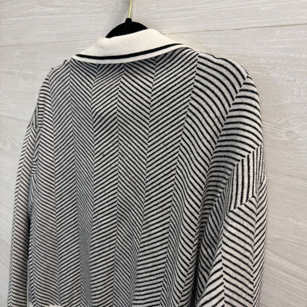 Tahari Black/White Striped Sweater with Collar Large