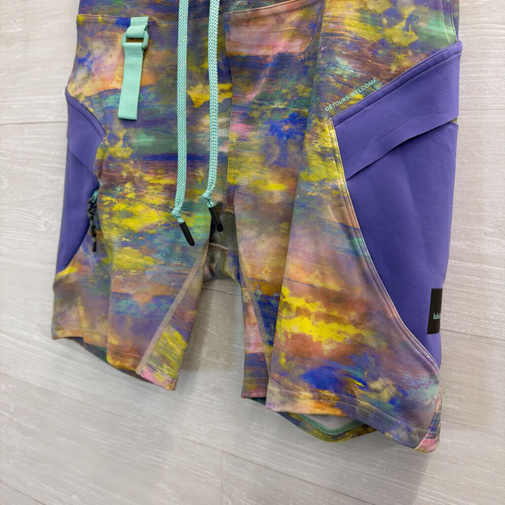 Lululemon Fast and Free Super High Rise Cargo Hiking Watercolor Bike Shorts 12