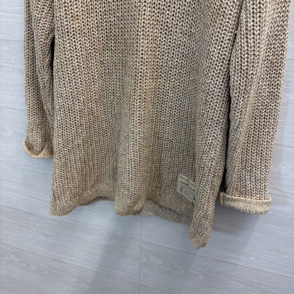 Vintage Abercrombie and Fitch "The Big Sweater" Large. (Men's)