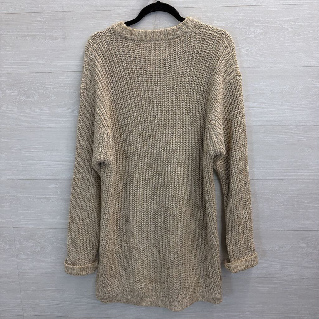 Vintage Abercrombie and Fitch "The Big Sweater" Large. (Men's)