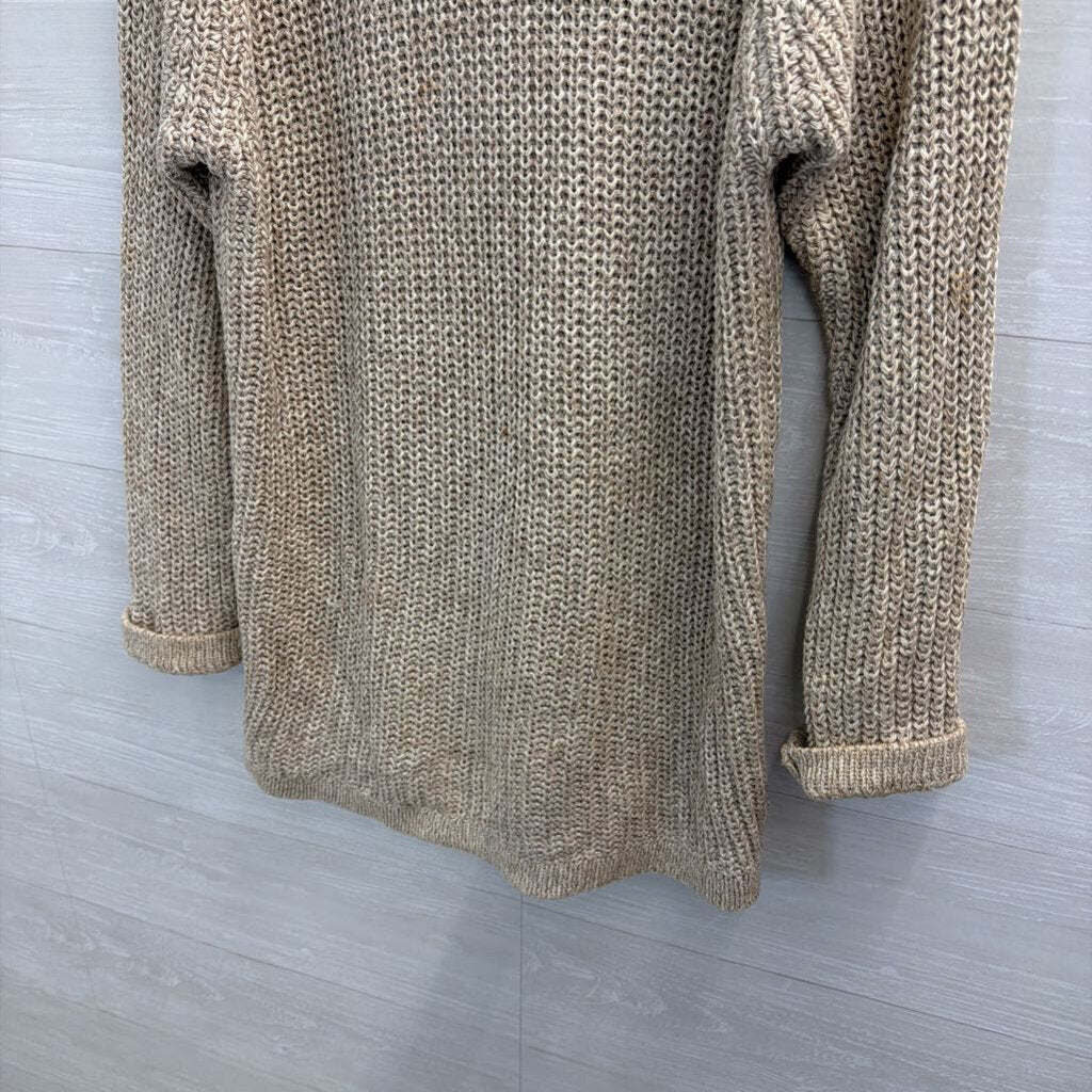 Vintage Abercrombie and Fitch "The Big Sweater" Large. (Men's)