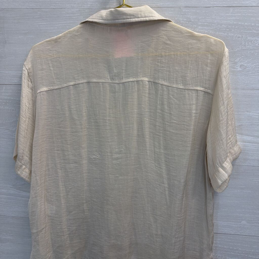 Cream Silky Short Sleeve Buttondown Small