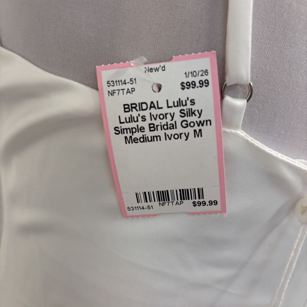 Lulu's Ivory Silky Simple Bridal Gown Medium
