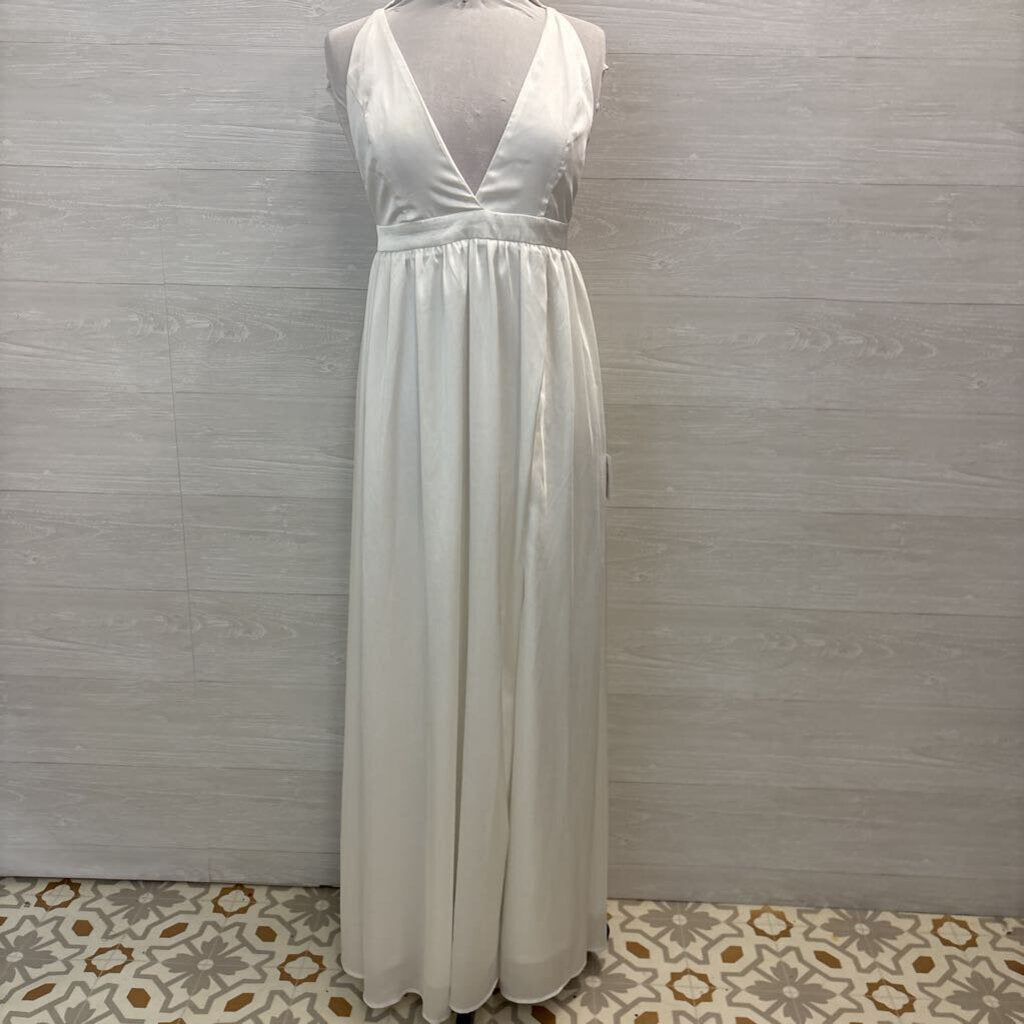 Lulu's Ivory Silky Simple Halter Bridal Gown Medium