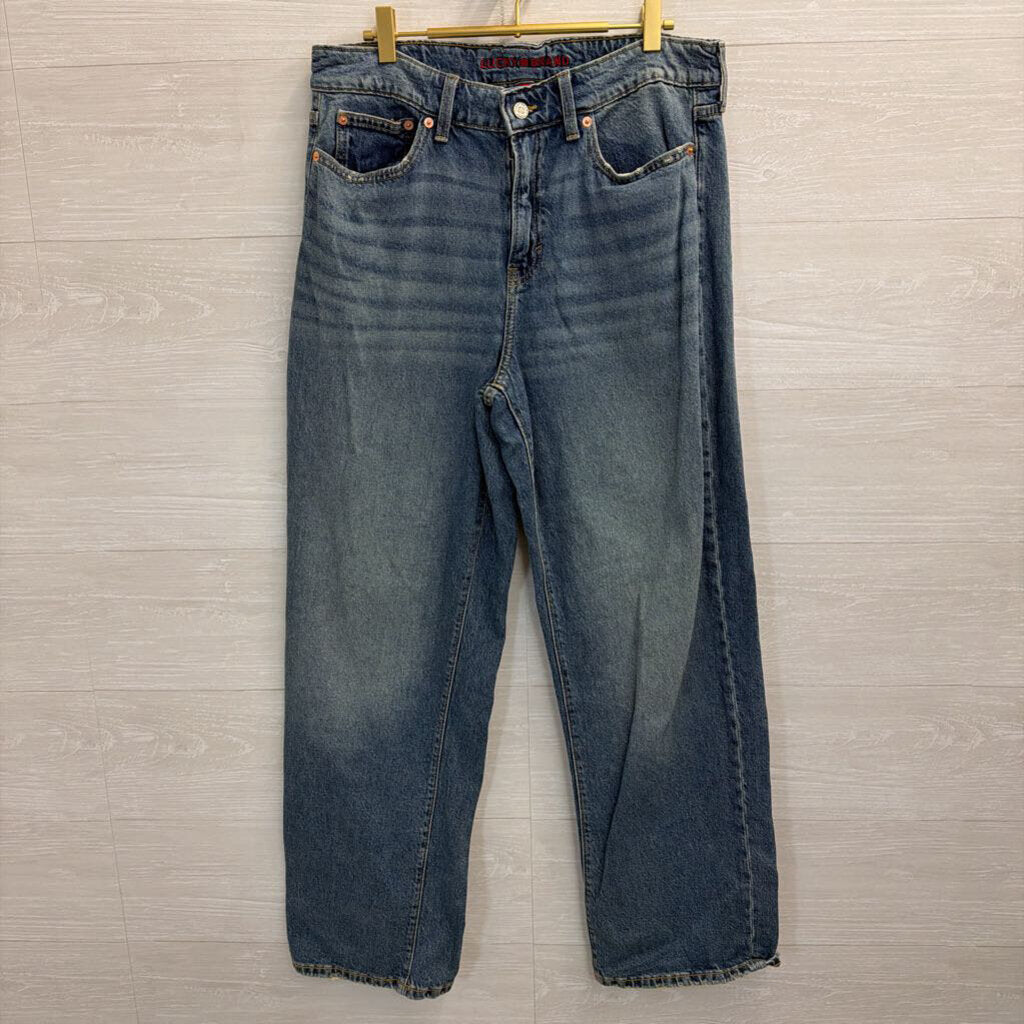 Lucky Brand Wide Leg Medium Wash Jeans 12