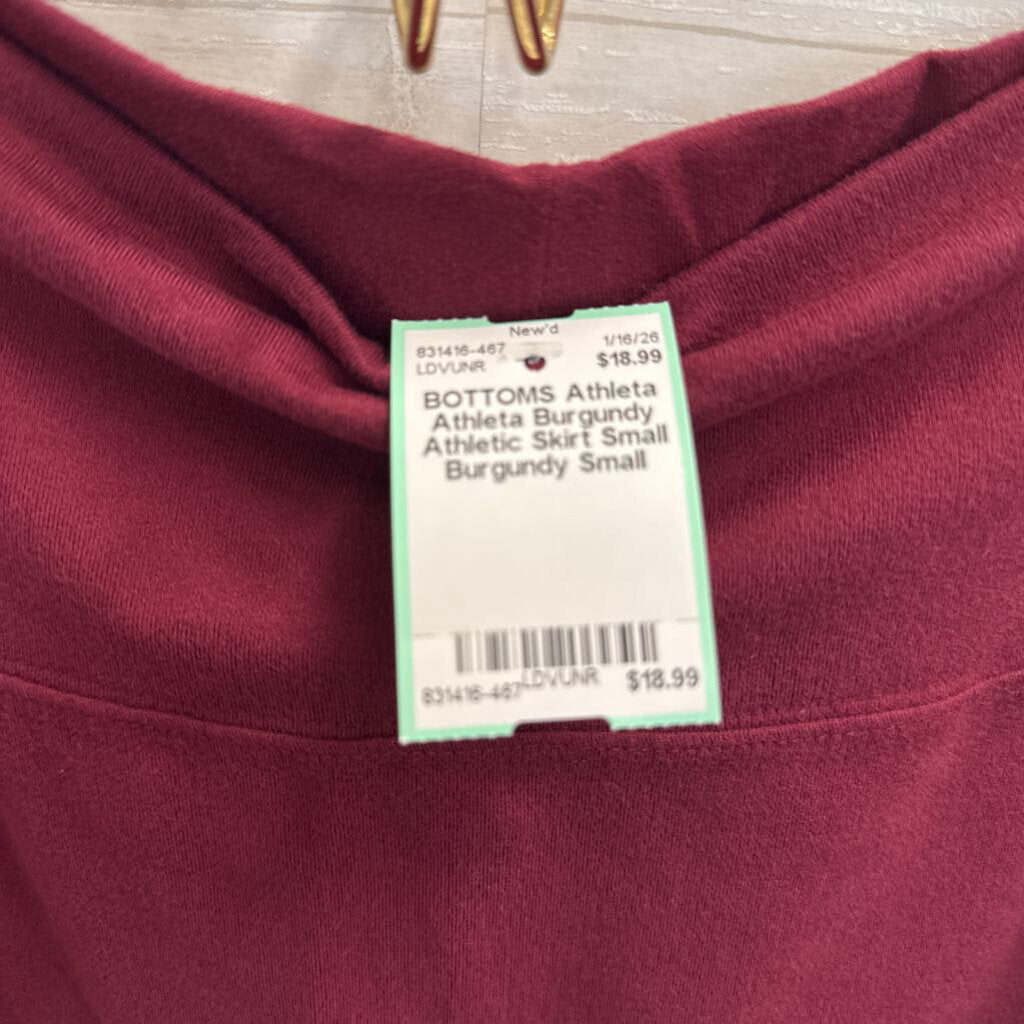 Athleta Burgundy Athletic Skirt Small
