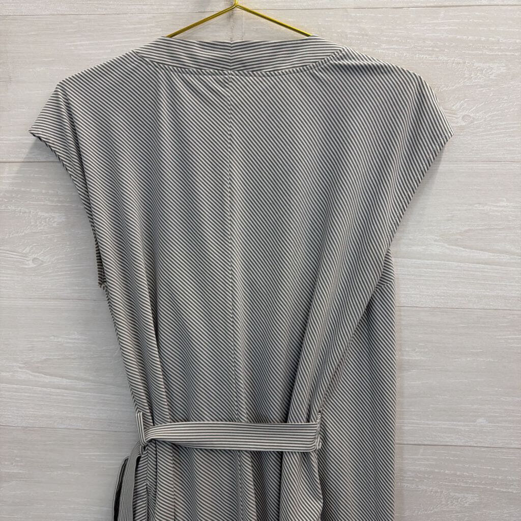 Athleta White/ Grey Striped Short Sleeve Wrap Dress Medium