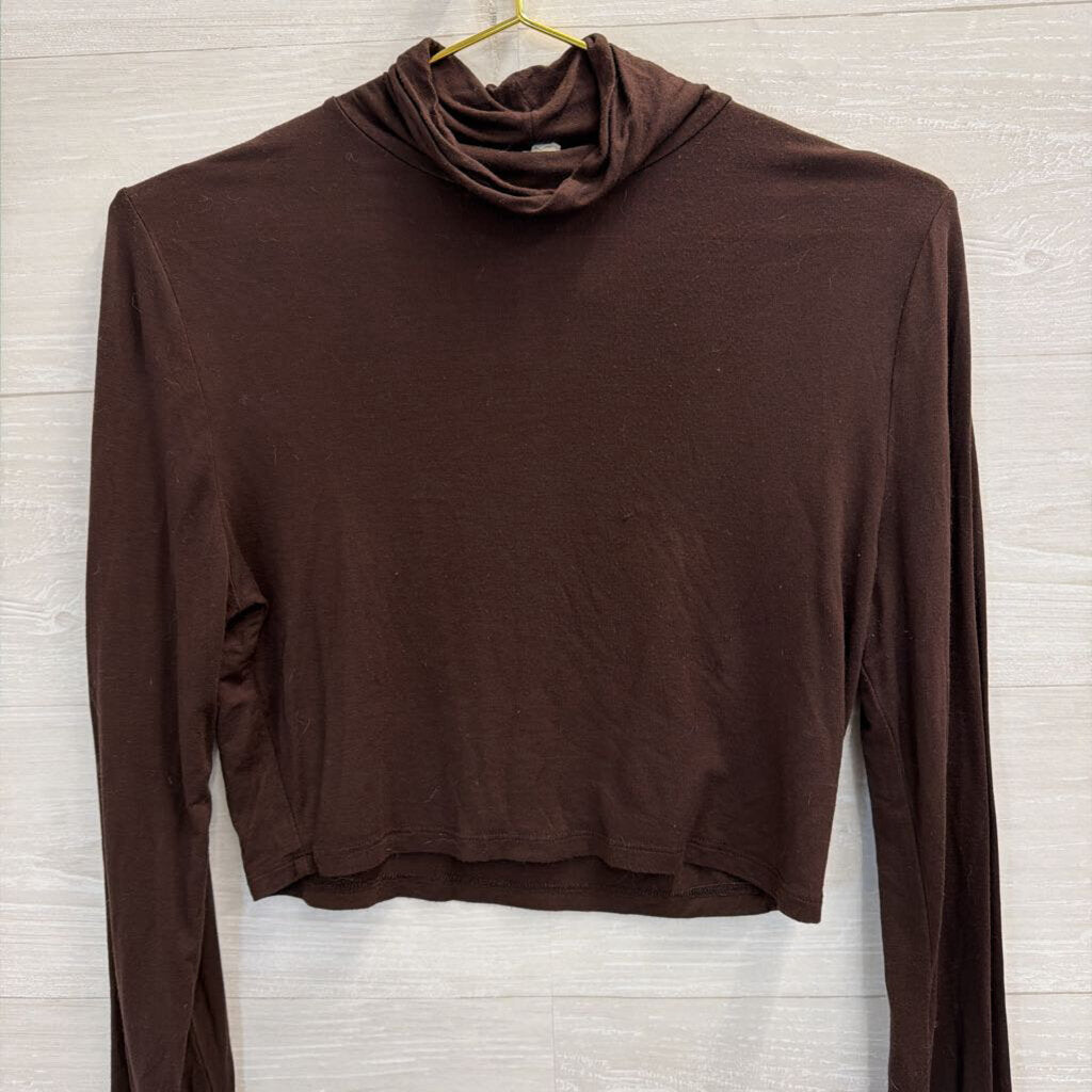 Bittersweet Brown Cropped Long Sleeve Turtleneck Top Large