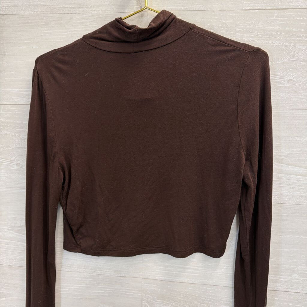 Bittersweet Brown Cropped Long Sleeve Turtleneck Top Large