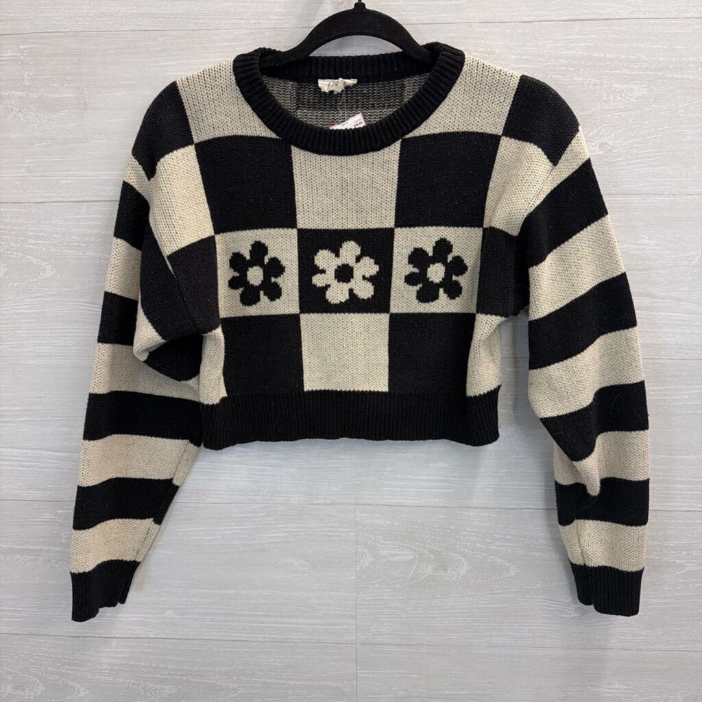 Bittersweet Black/ Beige Cropped Checkered Sweater Extra Small