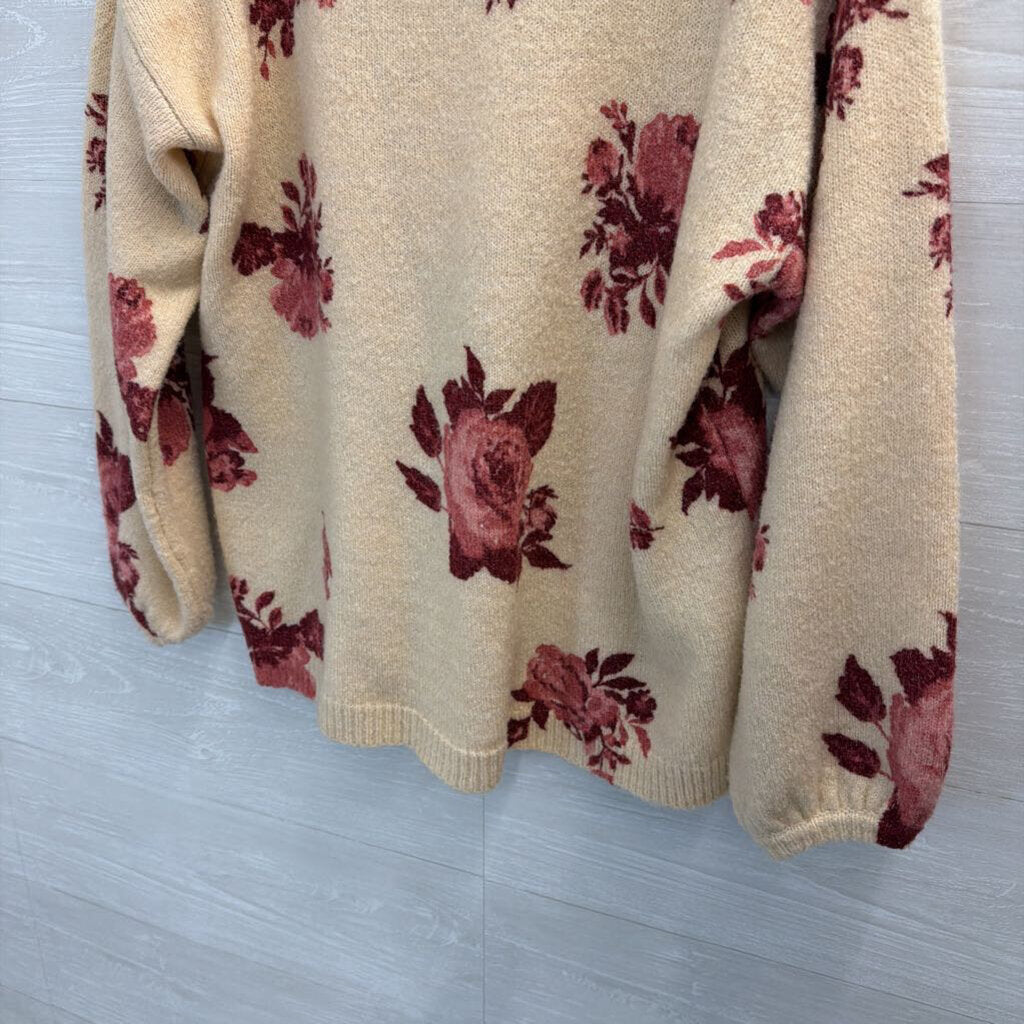 Altar'd State Beige/ Red Floral Print Long Sleeve Sweater Small