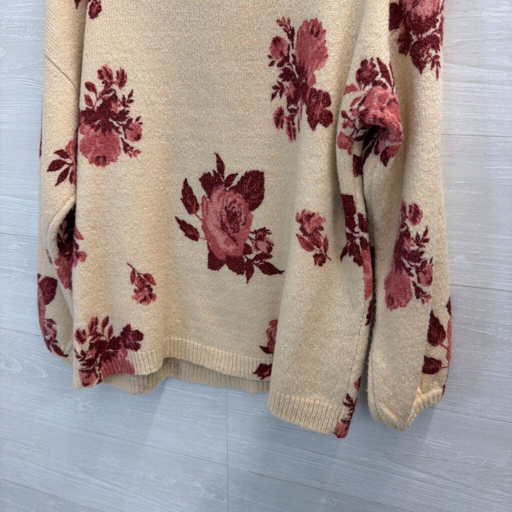Altar'd State Beige/ Red Floral Print Long Sleeve Sweater Small
