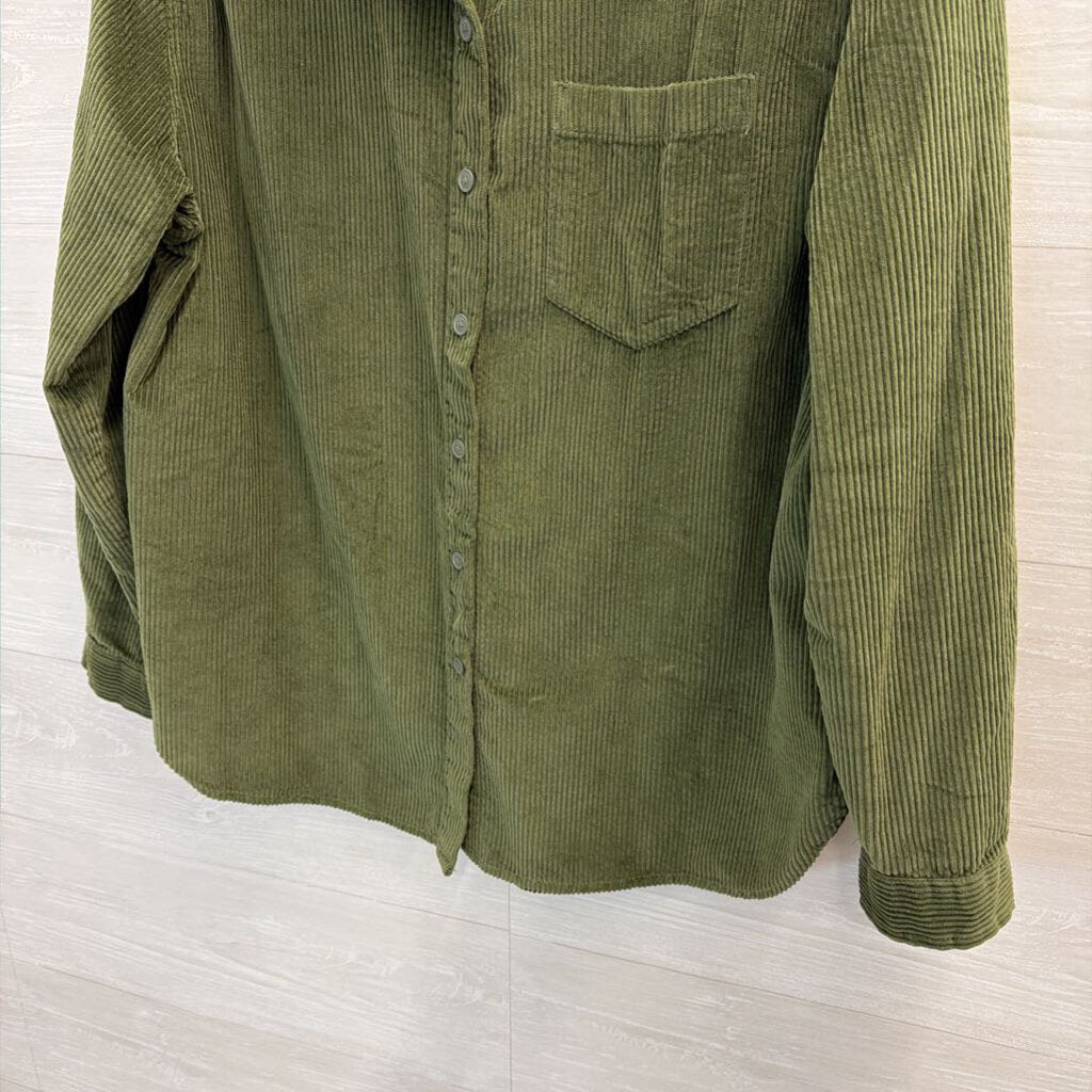 American Eagle Green Corduroy Long Sleeve Button Down Top Medium