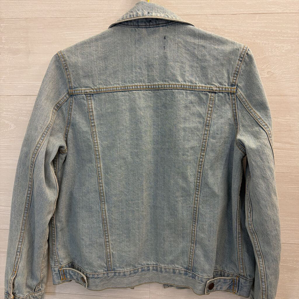 BKE Light Wash Distressed Denim Jacket Medium